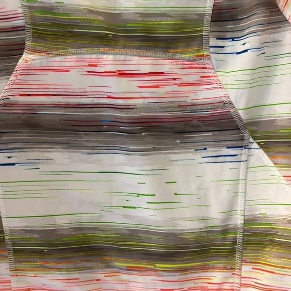 Fila sport running athletic top. White with multi-colored stripes. Size Medium - Picture 11 of 12